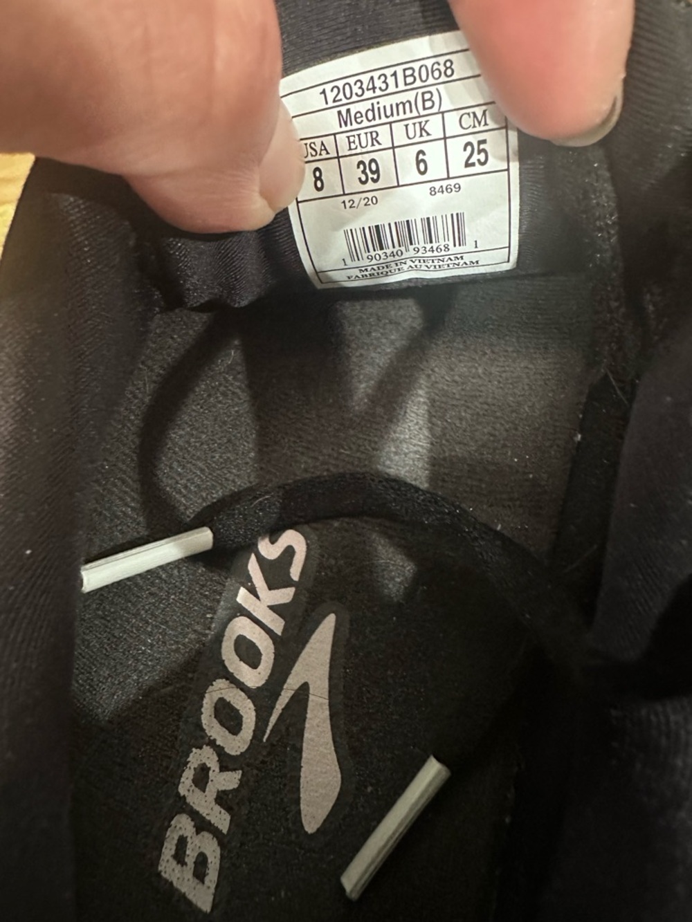 Brooks Glycerin 19 - womens Black Running Shoes size 8 - Picture 5 of 6